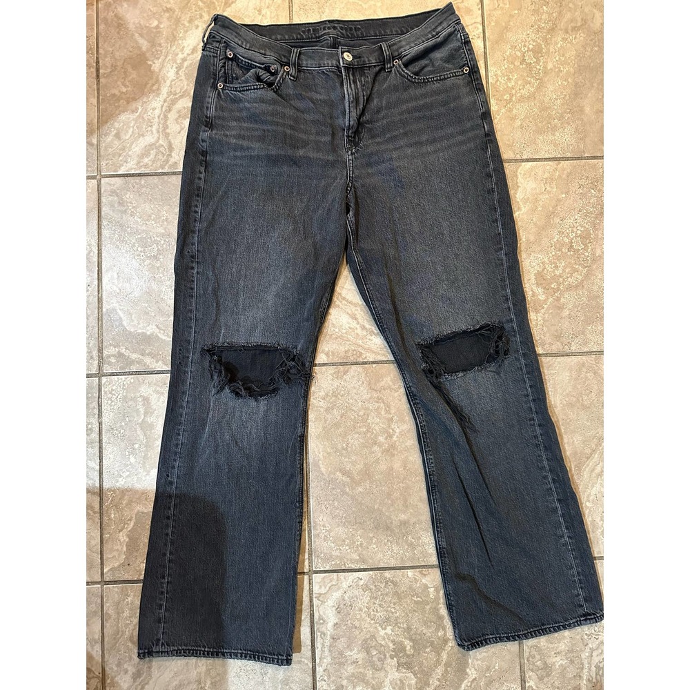 American Eagle 90’s Bootcut Jeans